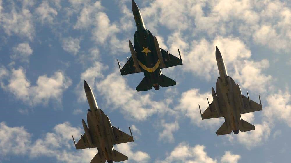 Pakistan Confirms Downing of 5 Indian Fighter Jets